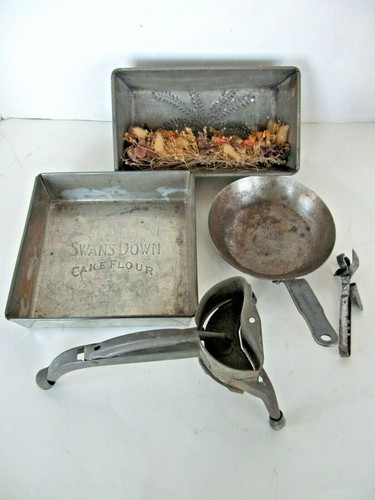 Vintage kitchen utensils lot - vintage,